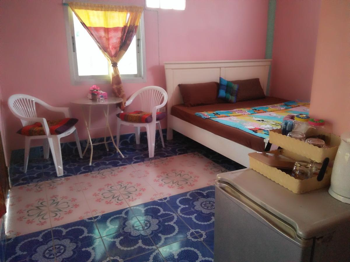 Lanta Danai Guesthouse Koh Lanta Ngoại thất bức ảnh